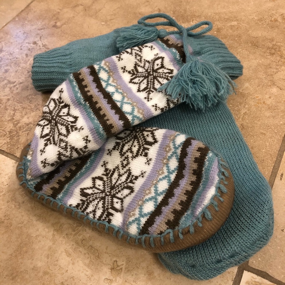 NWOT House Shoes Size 7